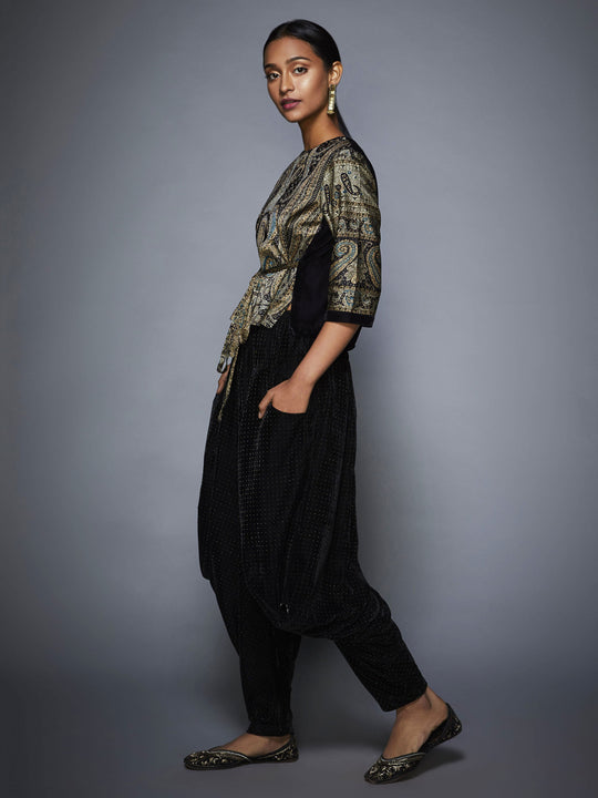 Grey & Black Jamawar Print Top With Dhoti pant - Side Look